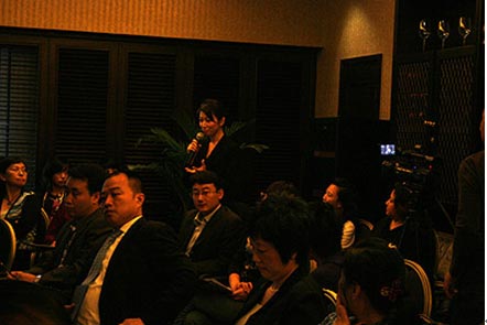 ɳӬF(xin)ɳĘI(y)羫Ӣͽ(jng)򞡣