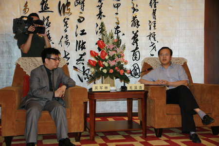 ��Ҧ�����LëϪ�ƽ�Ҋ��܊����ϯ